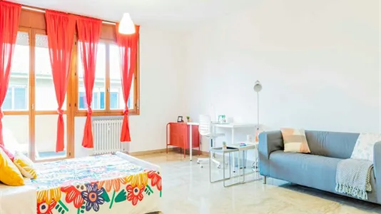 Rooms in Padua - photo 1