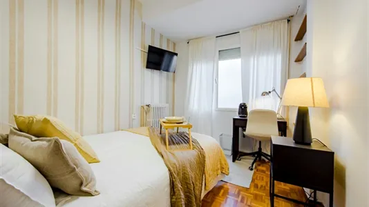 Rooms in Madrid Chamartín - photo 1