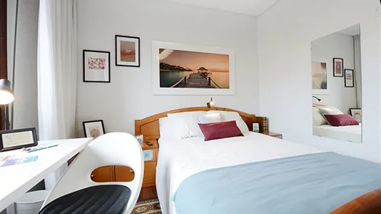 Rooms in Bilbao - photo 4