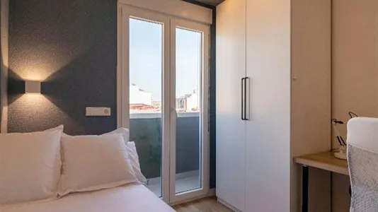 Rooms in Valencia Algirós - photo 5