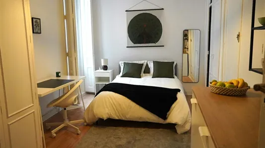 Rooms in Madrid Salamanca - photo 4