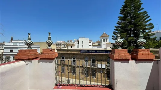 Rooms in Bami - photo 4