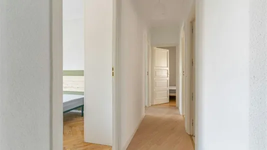 Rooms in Madrid Chamartín - photo 6