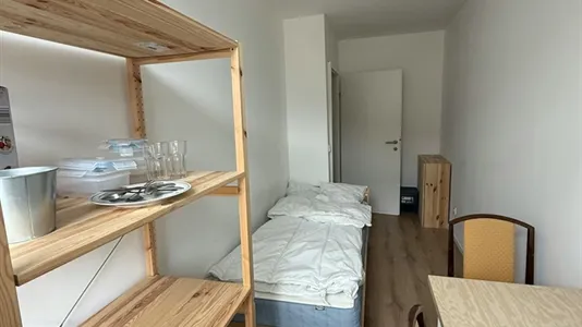 Rooms in Vienna Brigittenau - photo 2