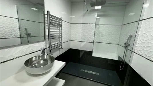 Rooms in Madrid Chamartín - photo 7