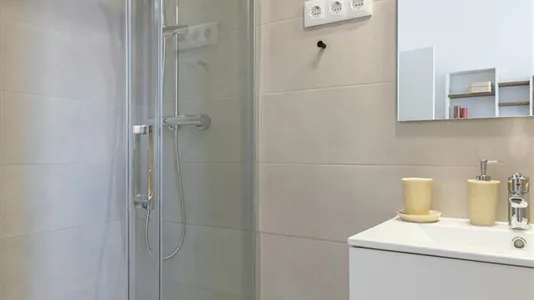 Rooms in Barcelona Sarrià-St. Gervasi - photo 8