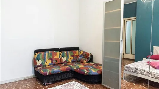 Rooms in Roma Municipio V – Prenestino/Centocelle - photo 4