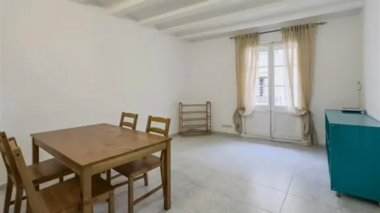Rooms in Barcelona Ciutat Vella - photo 4