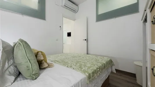 Apartments in Barcelona Ciutat Vella - photo 10