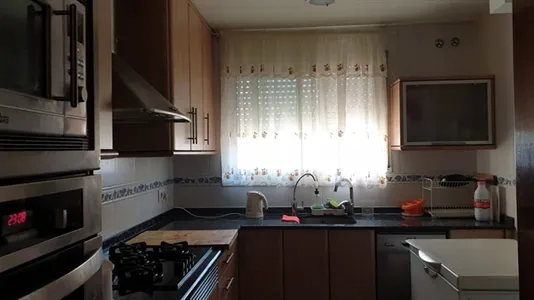 Rooms in El Prat de Llobregat - photo 6