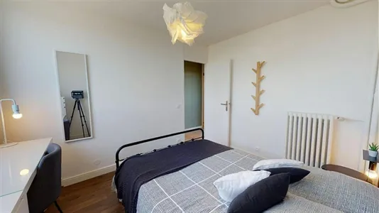 Rooms in Lyon - photo 2