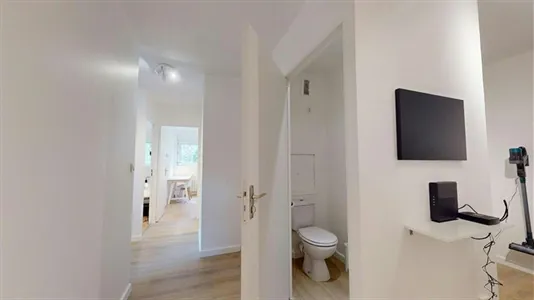 Rooms in Lyon - photo 5