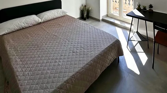 Rooms in Turin - photo 2