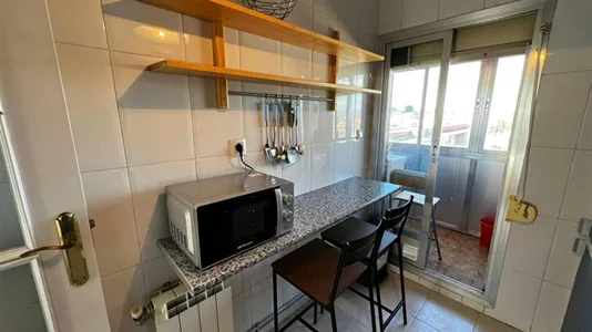 Rooms in Madrid Tetuán - photo 8