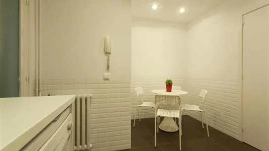 Apartments in Barcelona Eixample - photo 7