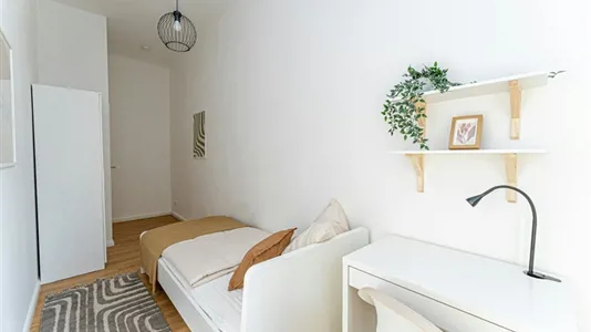 Rooms in Berlin Treptow-Köpenick - photo 2