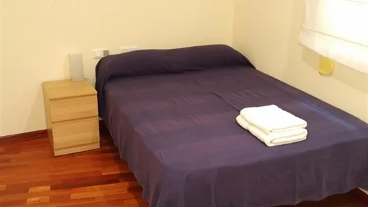 Apartments in Barcelona Ciutat Vella - photo 4