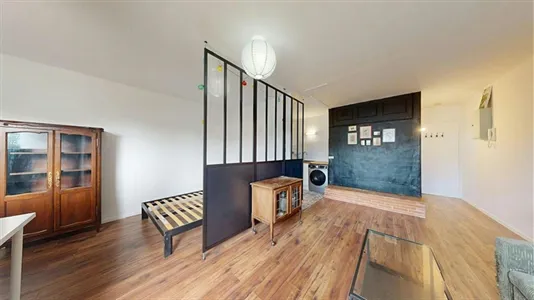 Apartments in Lyon - photo 3