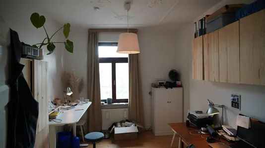 Apartments in Wiesbaden - photo 5