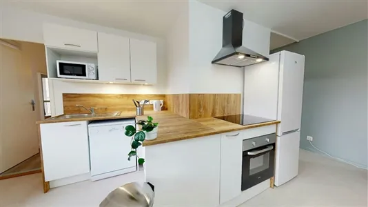 Rooms in Lyon - photo 10