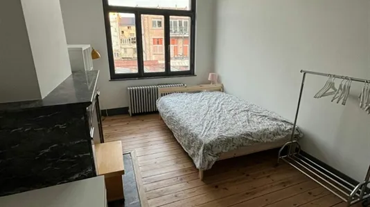 Rooms in Brussels Anderlecht - photo 3