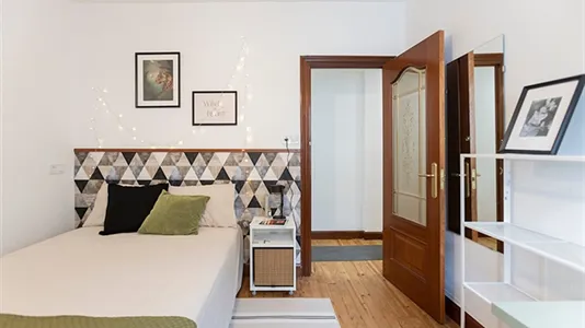 Rooms in Bilbao - photo 8