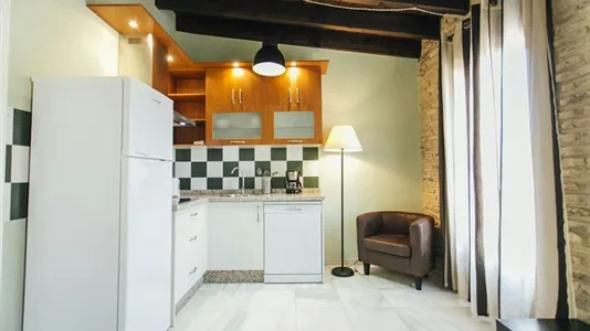 Apartments in El Fontanal - photo 7