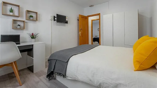 Rooms in Madrid Salamanca - photo 3
