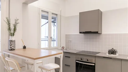 Apartments in Barcelona Ciutat Vella - photo 7