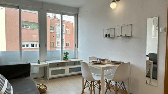 Apartments in Alcorcón - photo 2
