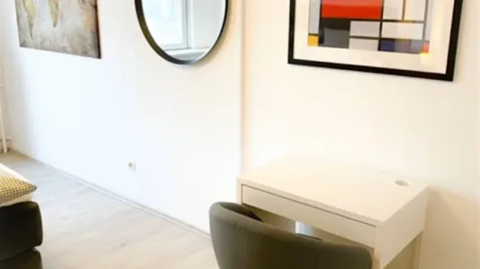 Rooms in Frankfurt Innenstadt II - photo 4