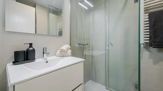 Rooms in Madrid Salamanca - photo 10