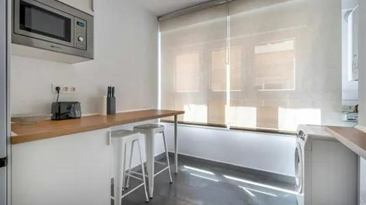 Rooms in Granada - photo 9