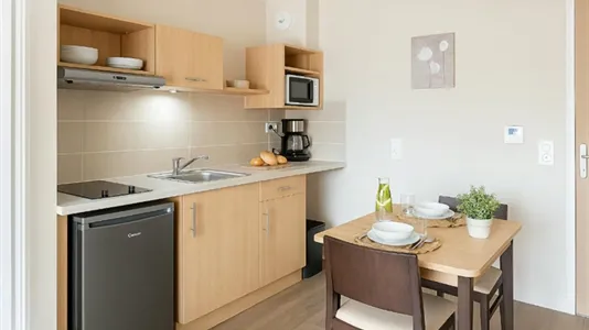 Apartments in Le Raincy - photo 2
