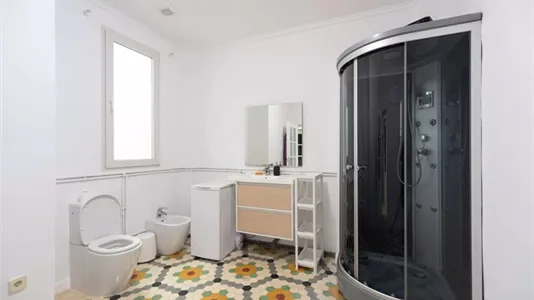Rooms in Valencia L'Eixample - photo 9