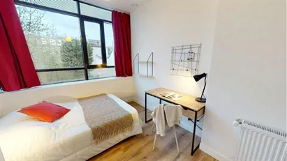 Room for rent in Nanterre, Île-de-France