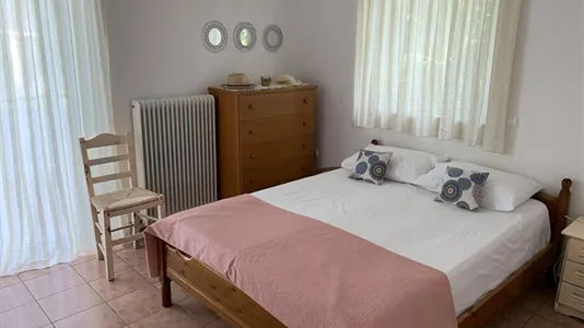 Houses in Messene - photo 9