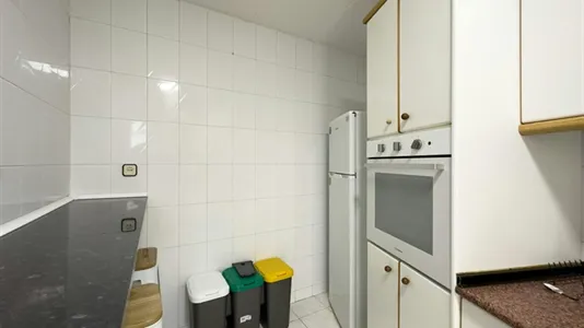 Rooms in Barcelona Sants-Montjuïc - photo 9