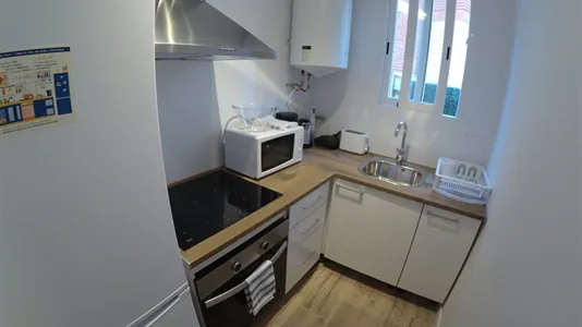 Rooms in Esplugues de Llobregat - photo 8