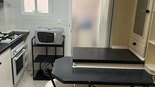 Rooms in Almería - photo 10