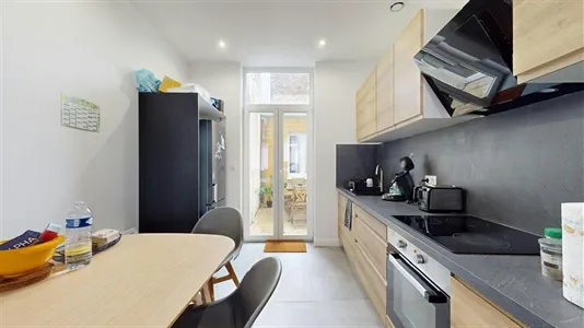 Rooms in Amiens - photo 7