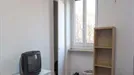 Room for rent, Milano Zona 6 - Barona, Lorenteggio, Milan, &lt;span class=&quot;blurred street&quot; onclick=&quot;ProcessAdRequest(10363709)&quot;&gt;&lt;span class=&quot;hint&quot;&gt;See streetname&lt;/span&gt;[xxxxxxxxxxxxx]&lt;/span&gt;