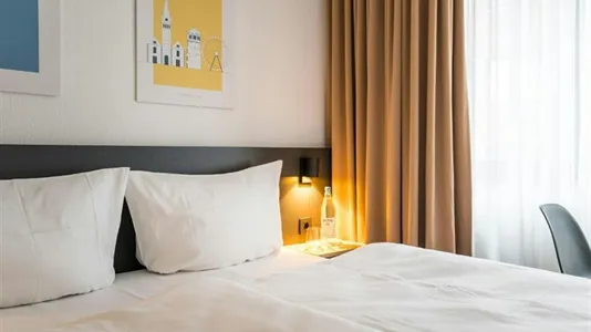 Apartments in Dusseldorf - photo 4