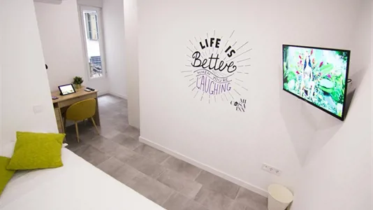 Rooms in Madrid Moncloa-Aravaca - photo 1