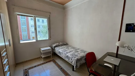 Rooms in Madrid Chamberí - photo 4