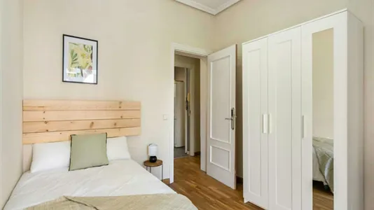 Rooms in Madrid Salamanca - photo 6