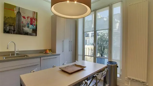 Apartments in Paris 16ème arrondissement (South) - photo 9