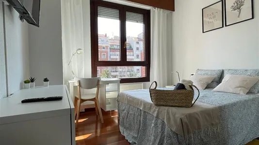 Rooms in Bilbao - photo 5