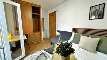 Room for rent in Coslada, Comunidad de Madrid
