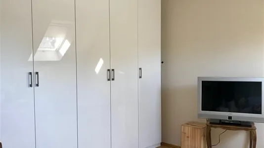 Apartments in Frankfurt Mitte-West - photo 9